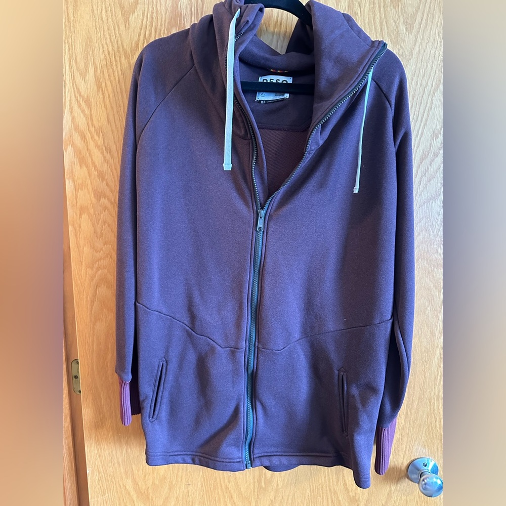 Deso Small Batch Wanderer Long Hoodie XL